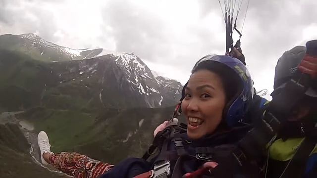 010550 gudauri paragliding полет гудаури skyatlantida com gudauriparagliding com بالترادف بال смотреть онлайн