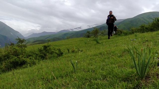 Кыргызстан, Кара Балта, Сосновка. смотреть онлайн