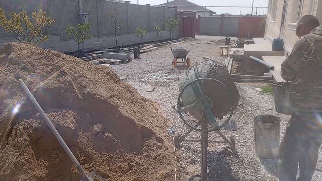 заливка поребрика