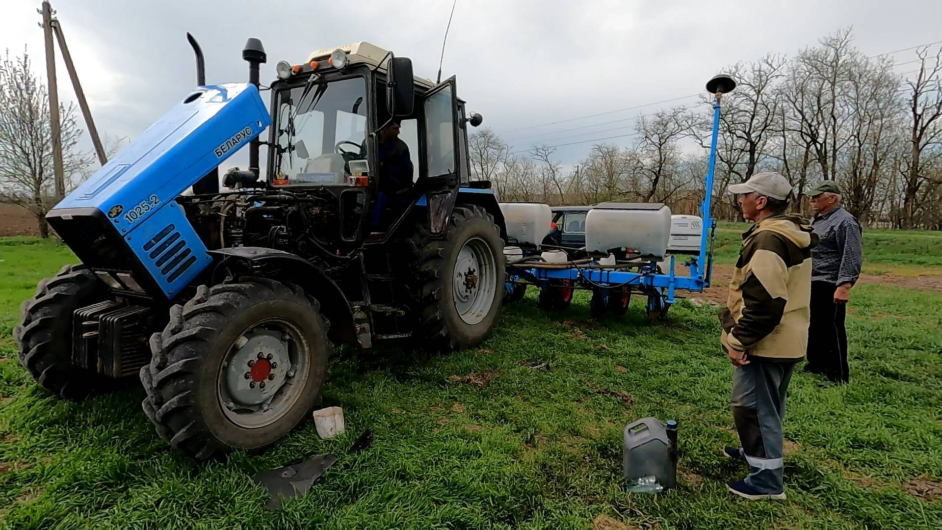 У нас началась посевная подсолнечника, но не так как хотелось бы! смотреть онлайн