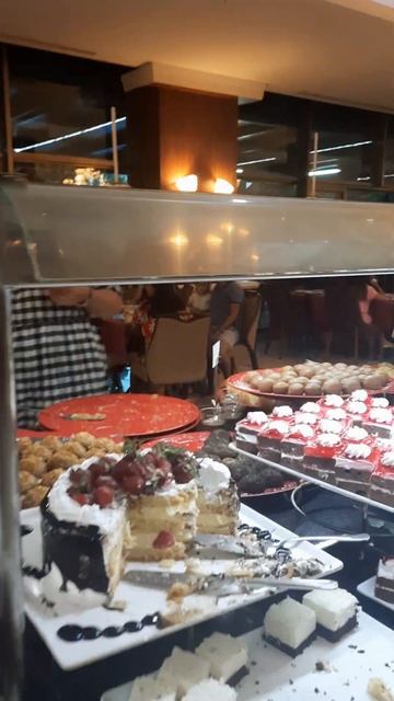 Ужин в отеле "ALAN XAFIRA DELUXE RESORT & SPA 5".Аланья.Турция 2022. смотреть онлайн