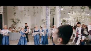 ЭФФЕКТНЫЙ ВЫХОД ЖЕНИХА И НЕВЕСТЫ 🦢💍❤️