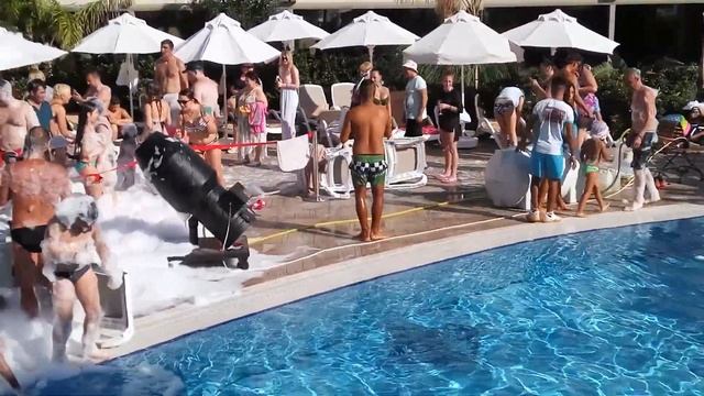 Haydarpasha Palace  Пенное шоу