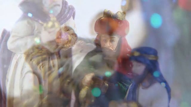 Three Wise Men Snow Globe смотреть онлайн