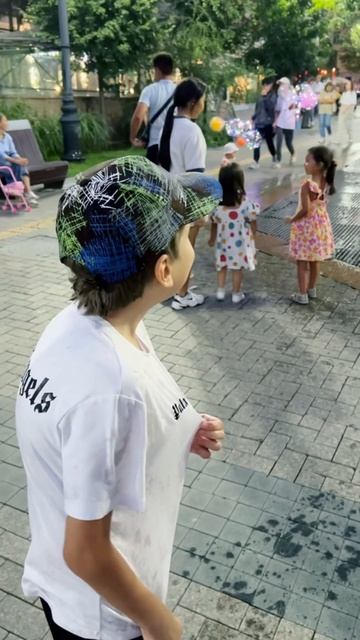 Отпуск с семьёй смотреть онлайн