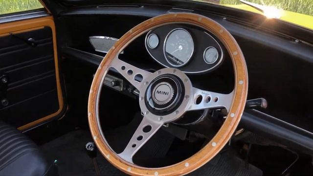 Lot 374 - 1971 Mini Cooper S 1275 Mk3 смотреть онлайн