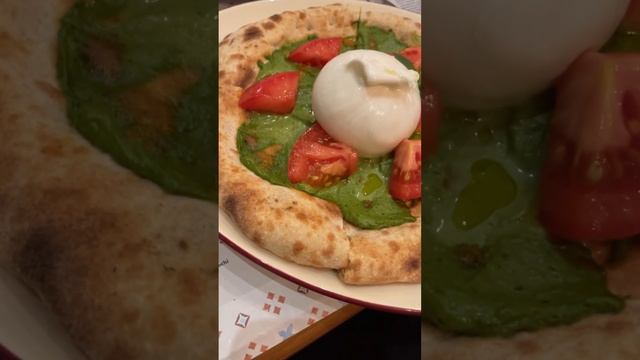 Итальянский ресторан Fetuccine Trattoria в самом центре Сочи смотреть онлайн