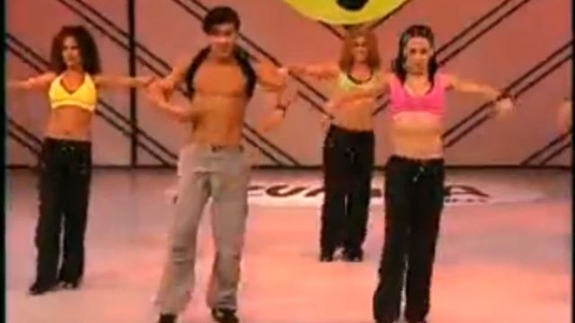 Zumba + позитивная музыка. смотреть онлайн