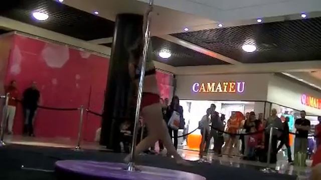 Pole Dance Stars et ses élèves POLYGONE 2 Parties du 190913 3 passages