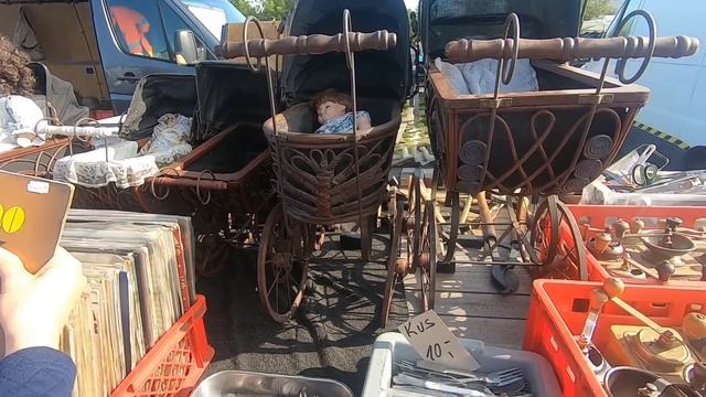 Блошиний ринок, барахолка Плзень. Чехія смотреть онлайн