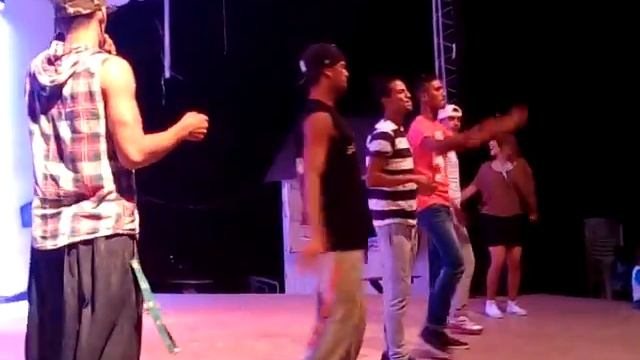 Клубный танец Dar Khayam Тунис август 2016 смотреть онлайн