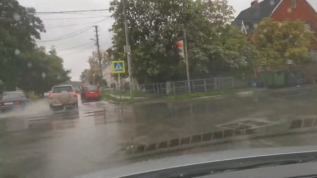 Дождливая утренняя Анапа из автомобиля 10 октября 2022. смотреть онлайн