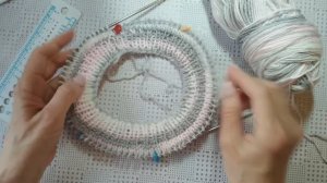 Реглан сверху спицами__вяжем росток.