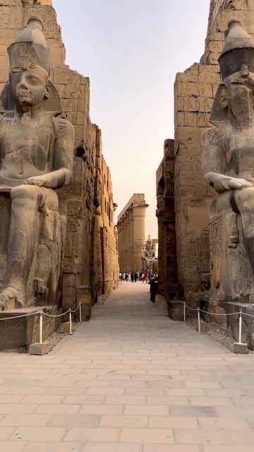 🏛 Луксорский храм, возраст которого более 3400 лет! смотреть онлайн