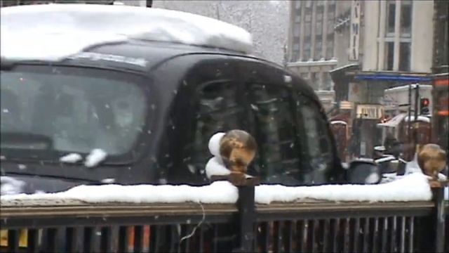 Снег в Лондоне.wmv смотреть онлайн