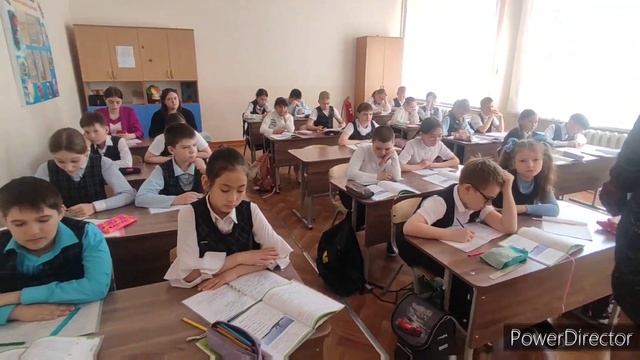 4 класс ( уроки,столовая,театр). смотреть онлайн