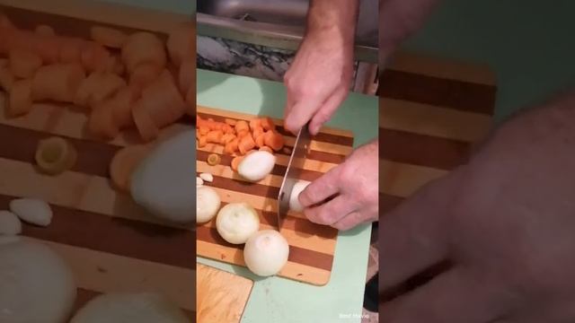 Утка с яблоками. Курица по- деревенски в банке. Ну очень вкусно. @Моя семья .