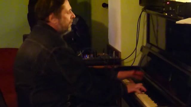 Выступление в баре "Губернская 8" смотреть онлайн