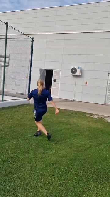 Удачное попадание 😁 смотреть онлайн