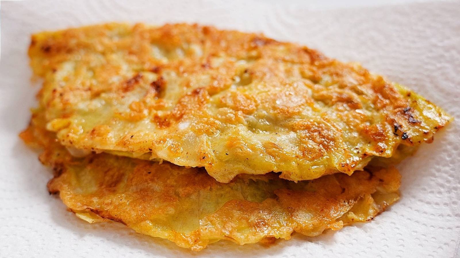 ВОТ что я готовлю из КАПУСТЫ! Вкуснейшие чебуреки из капусты