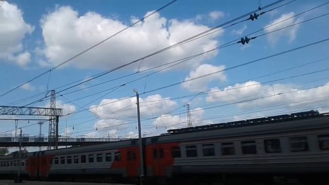 Электропоезд ЭД4М-0293 смотреть онлайн