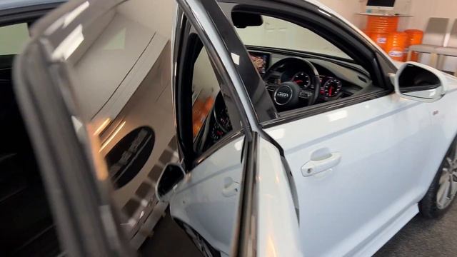2015 Audi A6 Black Edition смотреть онлайн