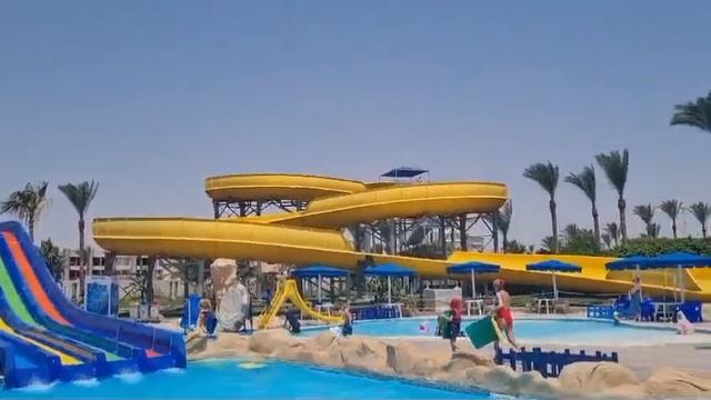 Аквапарк отеля Moderna pickalbatros Египет Шарм эль шейх 2024 смотреть онлайн