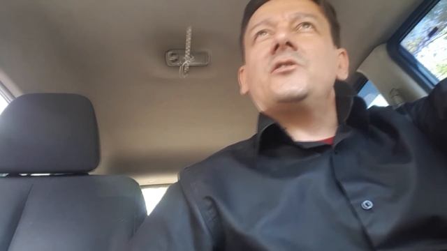 Битва агрегаторов такси Одесса Бонд против Шарк смотреть онлайн