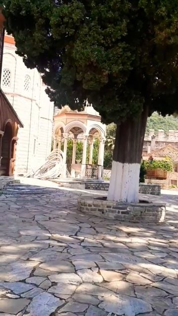 Мужской монастырь на Афоне #shorts смотреть онлайн