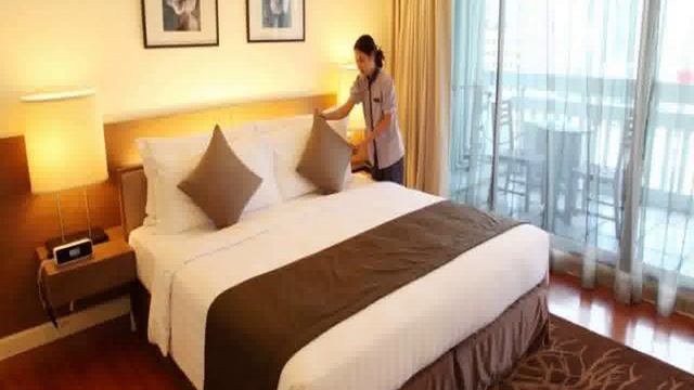 Bangkok Province, Бангкок, Кхлонгтей - Phachara Suites Sukhumvit 4-Star смотреть онлайн