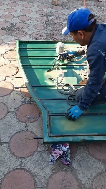 #маляр # #Покраска# ворот #🚘краской# #хаммер##безвоздушнаяпокраска #безвоздушная смотреть онлайн