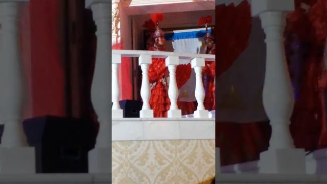 30.08.2016 сатти ресторан смотреть онлайн