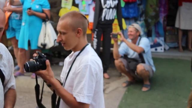 Харинама в Рыбачьем (часть 14, Крым, 08.09.2012) смотреть онлайн