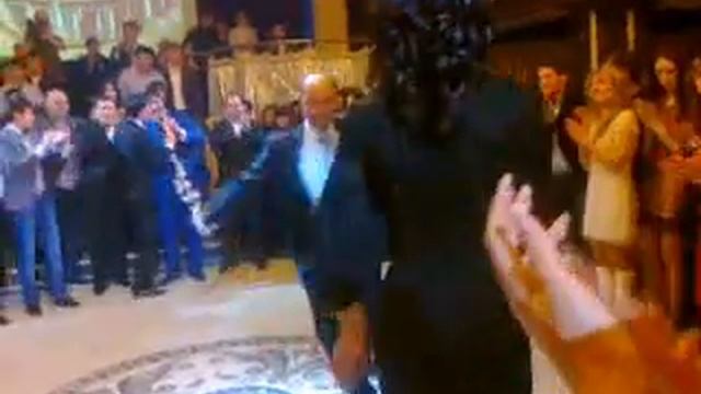 Амика с папой...(Свадьба Фатимки и Куки) смотреть онлайн