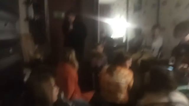 Алкашня, вписка, ну вы поняли смотреть онлайн