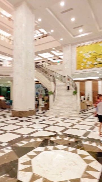 Отель Marriott 🇻🇳 #вьетнам #vinpear смотреть онлайн
