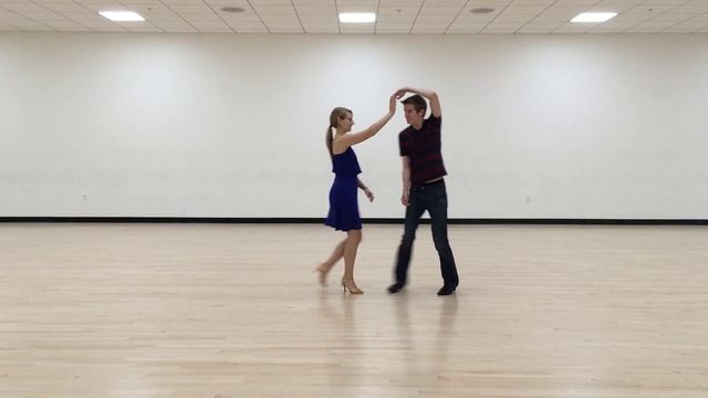 Salsa - He Goes, She Goes смотреть онлайн