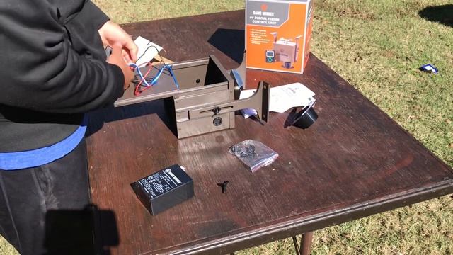 Assembling Game Winner 6v Digital Feeder Control Unit смотреть онлайн