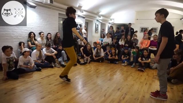 Hip-Hop D-stance #Fam# Battle 1x1 1/8 Хвостов Никита(win) Vs Акулин Денис