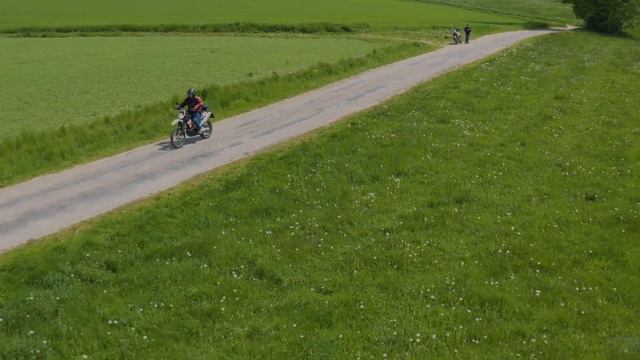 Motorcycle riding | Active track 2.0 DJI Mavic 2 Pro | 4K смотреть онлайн