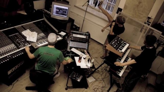 Raappana & Jukka Poika - Luotu Ajamaan (RMX) - UUSI 80 MINSAN RAAPPANA-REMIX-CD PIAN ULKONA