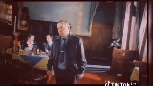 Пьяный прапор танцует. смотреть онлайн