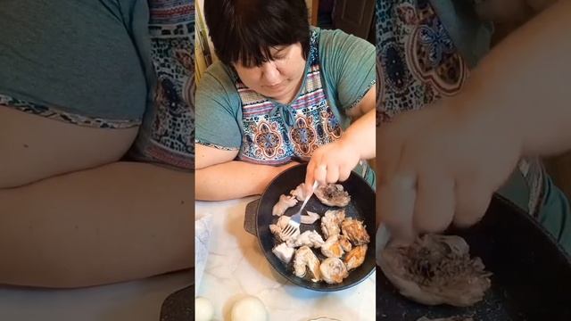 КАЗАН ИЗ СВЕТОФОРА ПРИГОДИЛСЯ. #вкуснюшиотнадюши #курицавсоусе #светофорпокупки смотреть онлайн