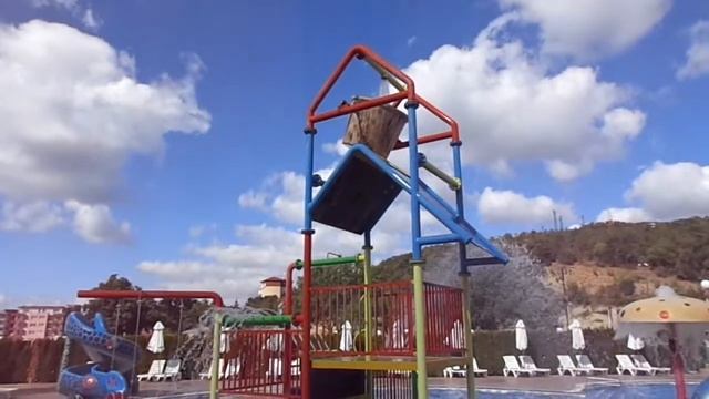 Аквапарк в Болгарии смотреть онлайн