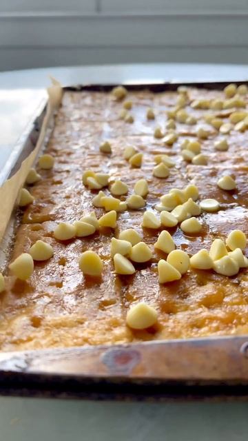 Salted White Chocolate Macadamia Nut Toffee