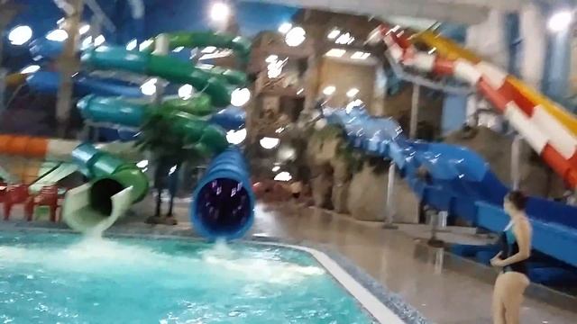 Аквапарк 7Океан смотреть онлайн