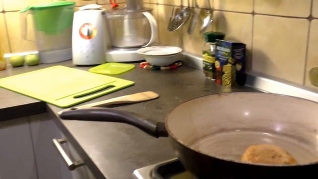 ProCофа пробует самый вкусный бургер!