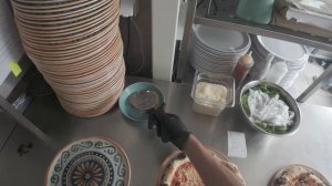 ЗАПАРА НА КУХНЕ! Работа в пиццерии от первого лица.
