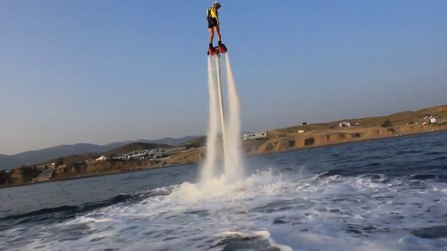 Flyboard (Флайборд) г.Судак Меганом смотреть онлайн