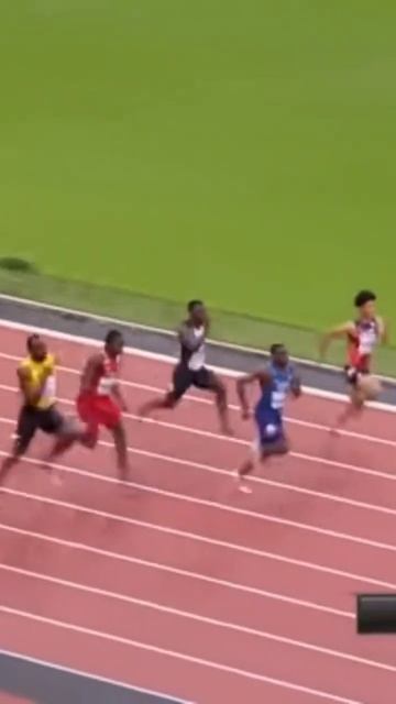 Usain bolt 100 metre race on song daku смотреть онлайн
